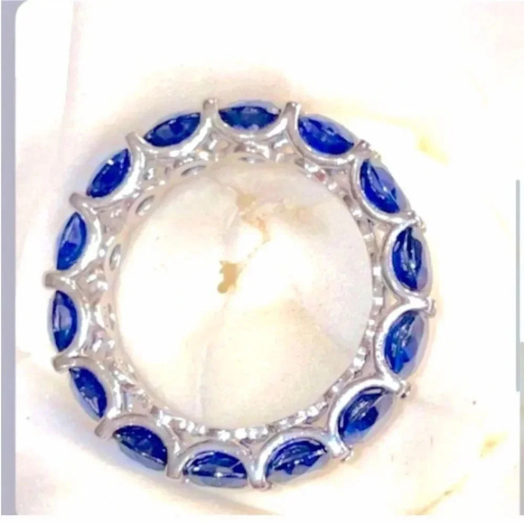 LULEA ROUND BLUE SAPPHIRE ETERNITY BAND SIZE 7 4CTW NORDSTOM EXCLUSIVE - Picture 4 of 10